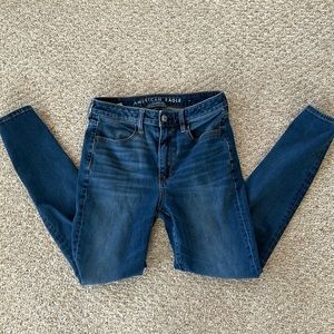 American Eagle women’s super hi-rise jeggings